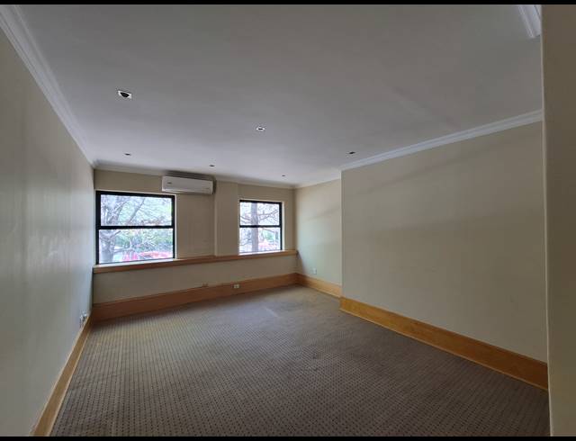 974M² OFFICE TO LET IN SANDTON CENTRAL